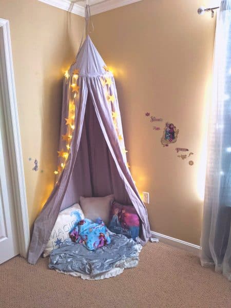 Toddler Bedroom Reveal Frozen Toddler Room Ideas   Frozen Bedroom 3 Updated 450x600 